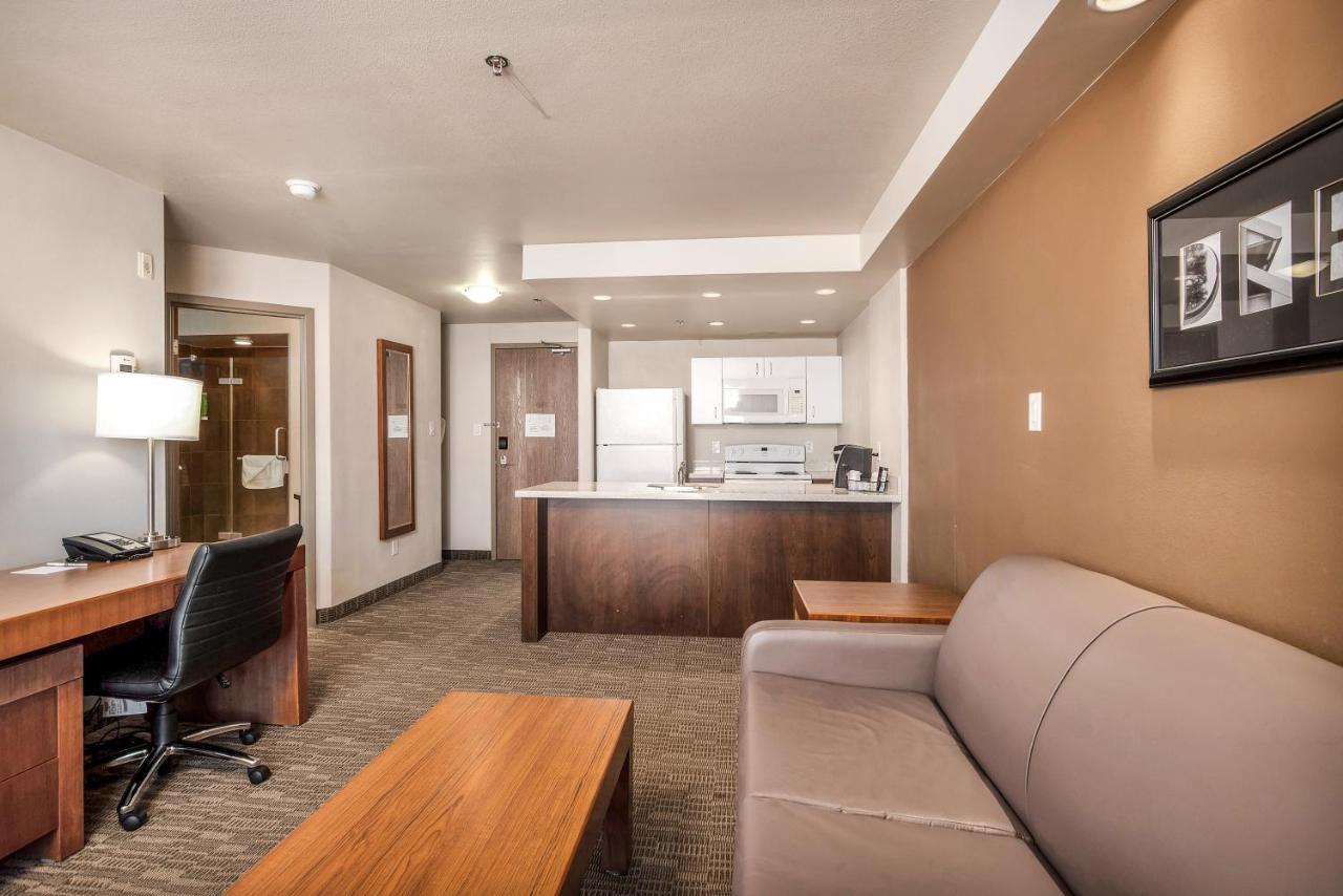 Homesuites By D3H Regina Esterno foto